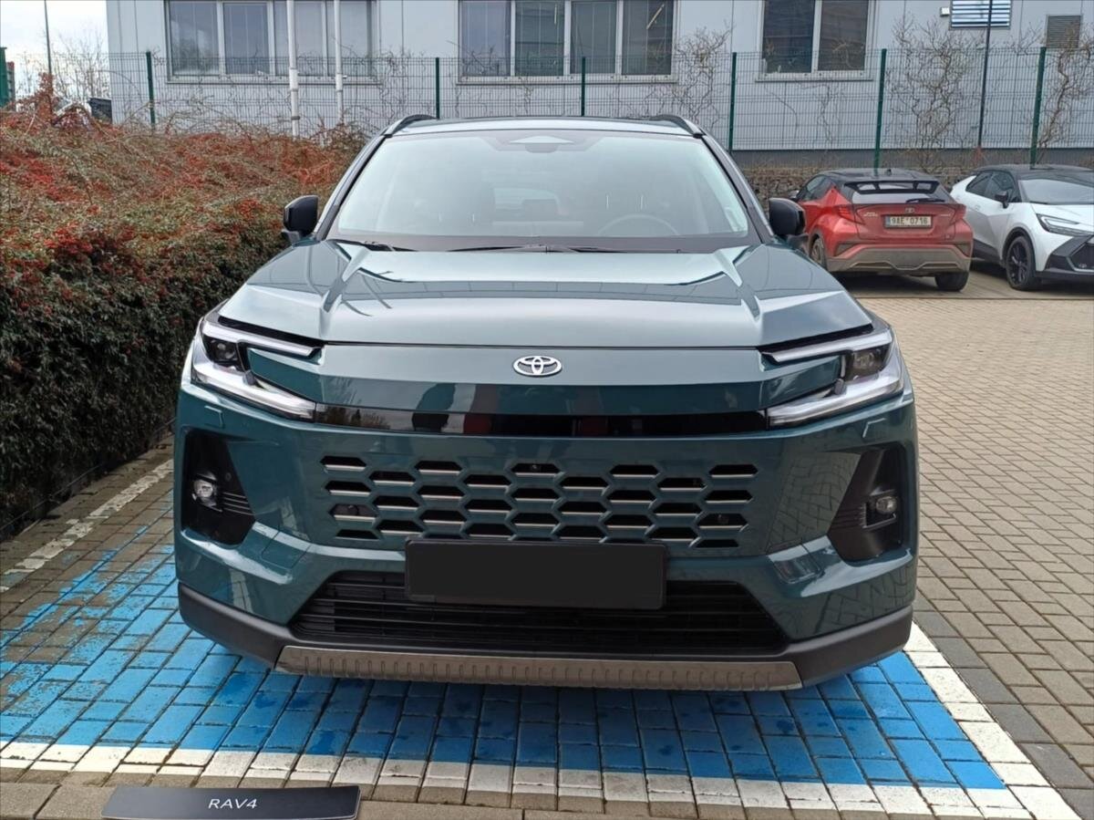 Toyota RAV4 SUV 2,5 l 135 kw