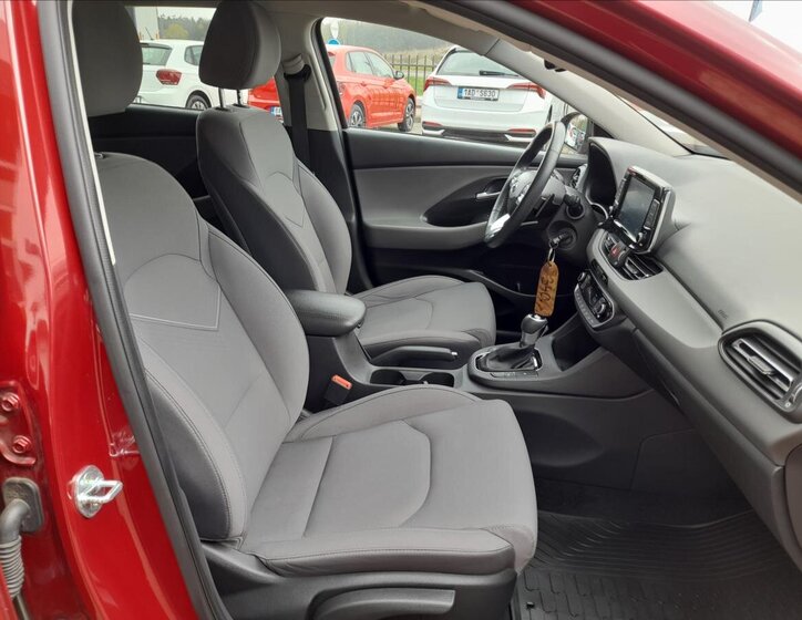 Hyundai i30 Hatchback 1,5 l 118 kw