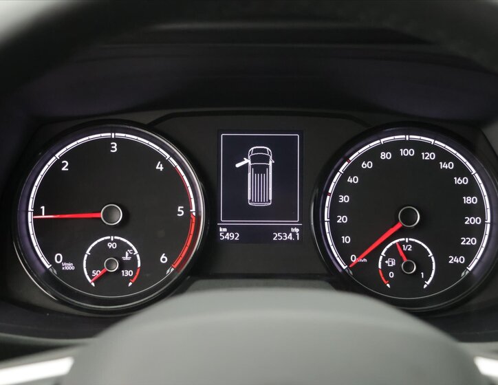 Volkswagen Transporter 19