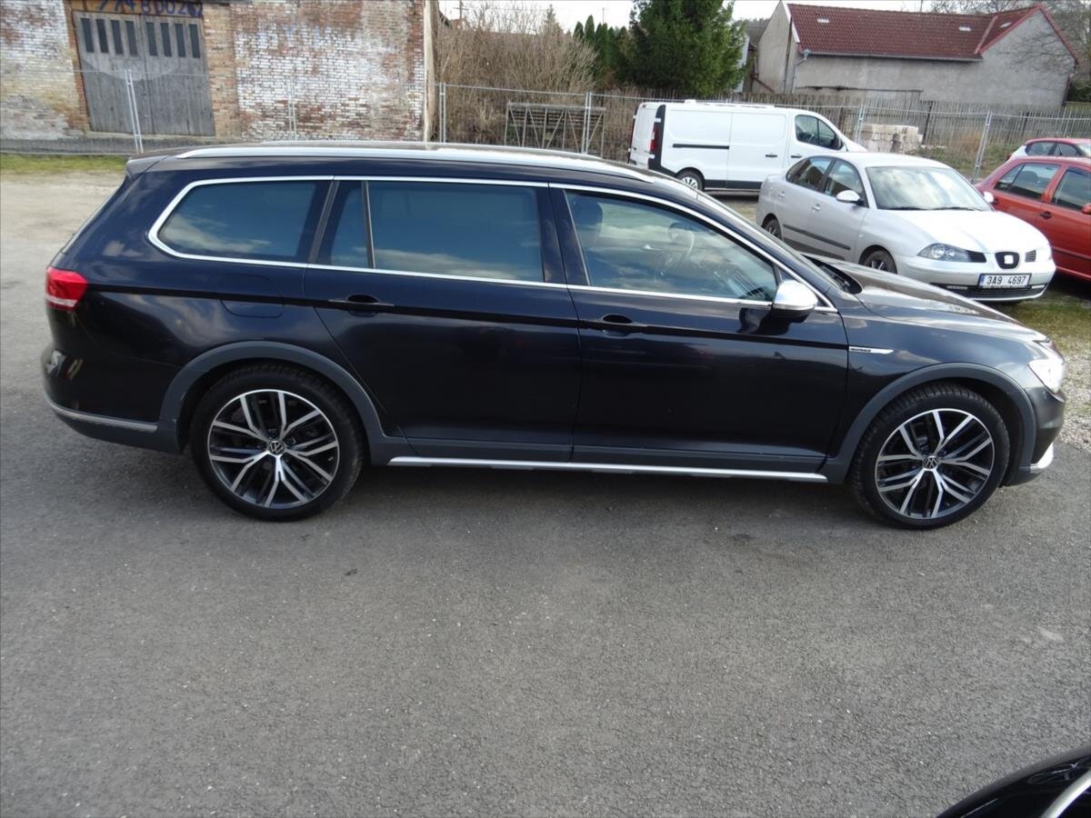 Volkswagen Passat Kombi 2,0 l 140 kw