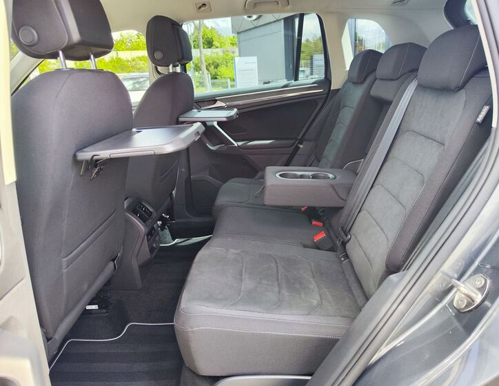 Volkswagen Tiguan 12