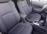 Toyota Corolla Cross 8