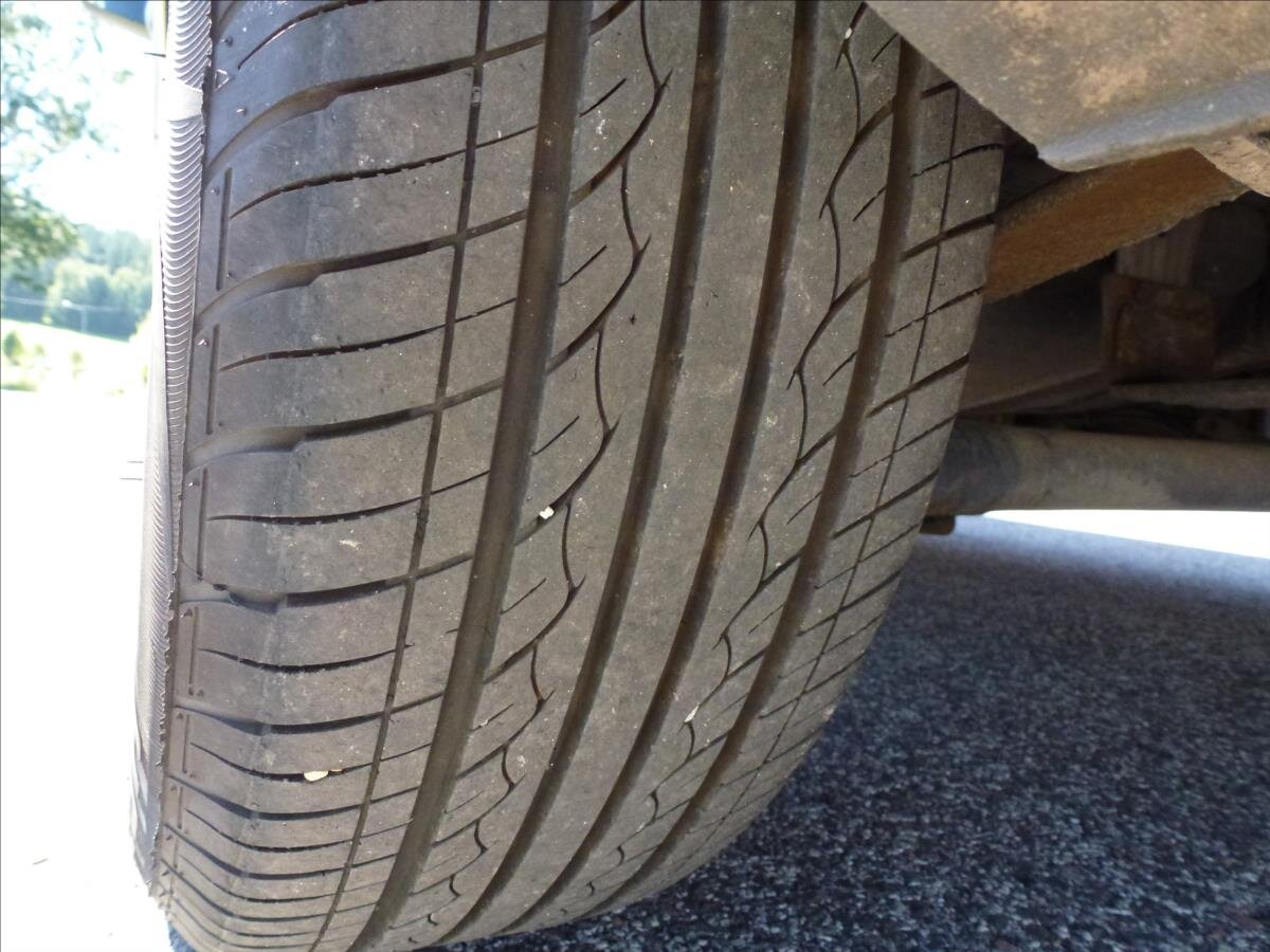 Volkswagen Caddy Skříň 1,9 l 77 kw