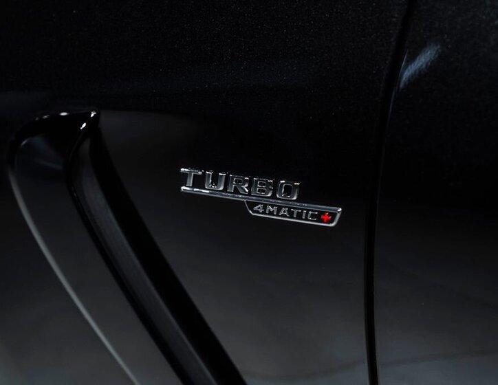 Mercedes-Benz Ostatní Kupé 0,0 330 kw