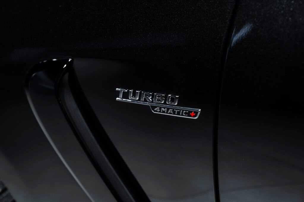 Mercedes-Benz Ostatní Kupé 0,0 330 kw