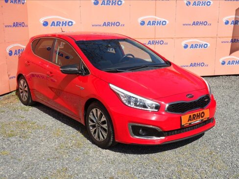 KIA Ceed Hatchback 1,6 l 99 kw