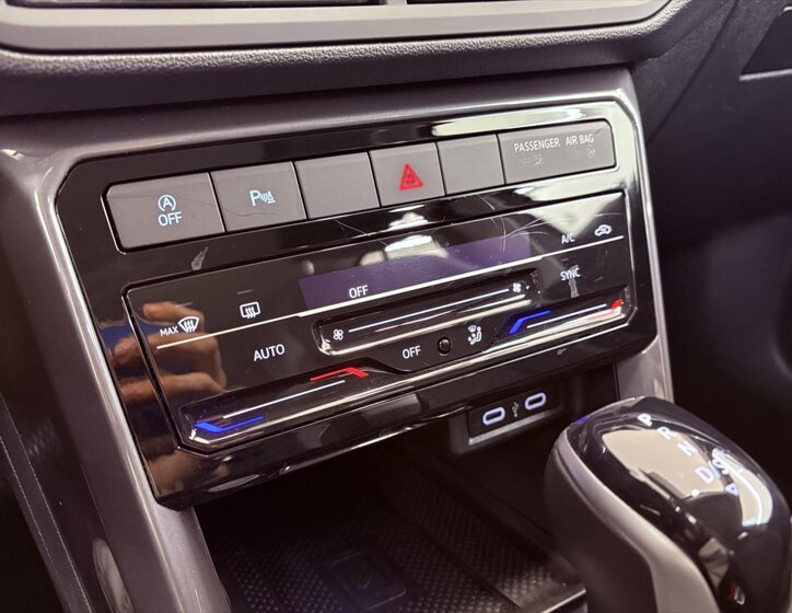 Volkswagen T-Cross Kombi 999,0 81 kw