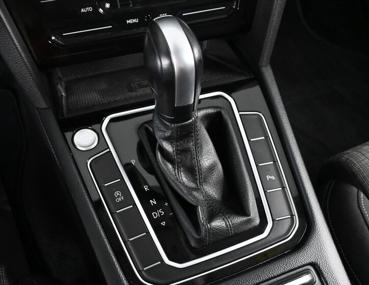 Volkswagen Passat Kombi 2,0 l 110 kw