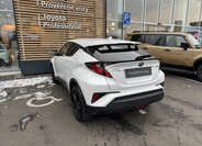 Toyota C-HR Hatchback 1,8 l 72 kw