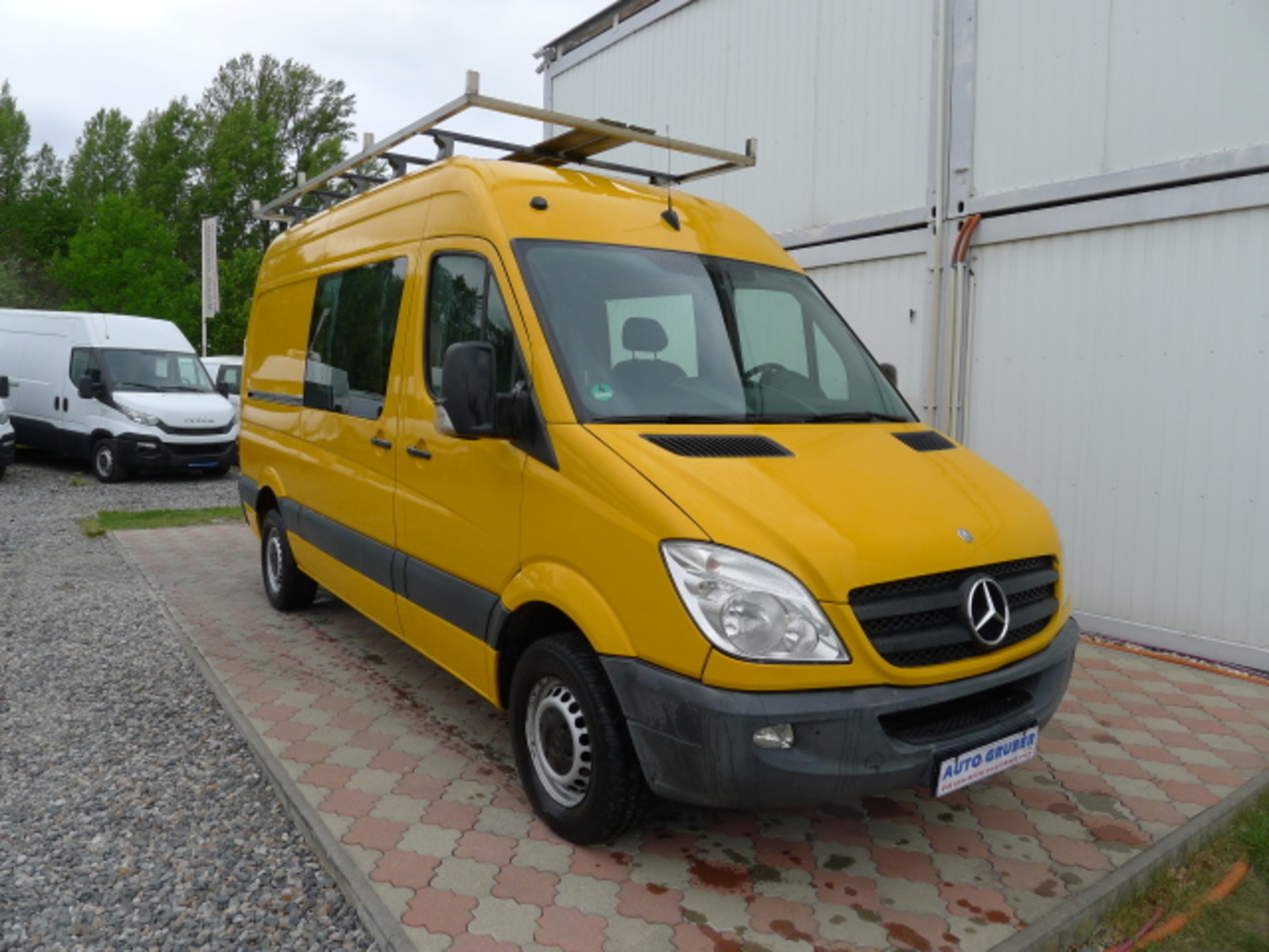 Mercedes-Benz Sprinter 2