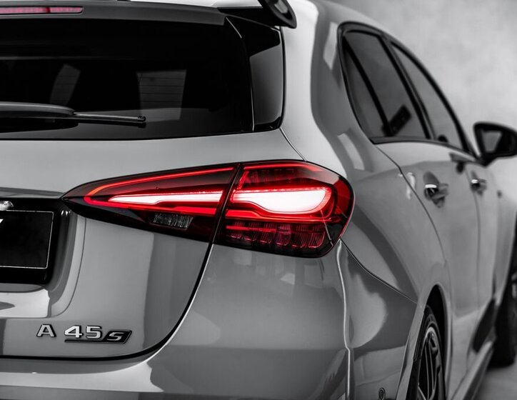 Mercedes-Benz Třídy A Hatchback 2,0 l 310 kw