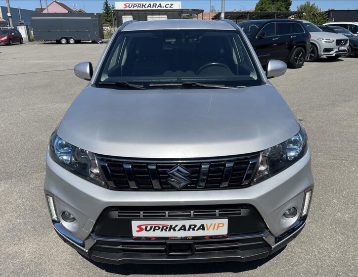 Suzuki Vitara SUV / Terénní 1,4 l 103 kw