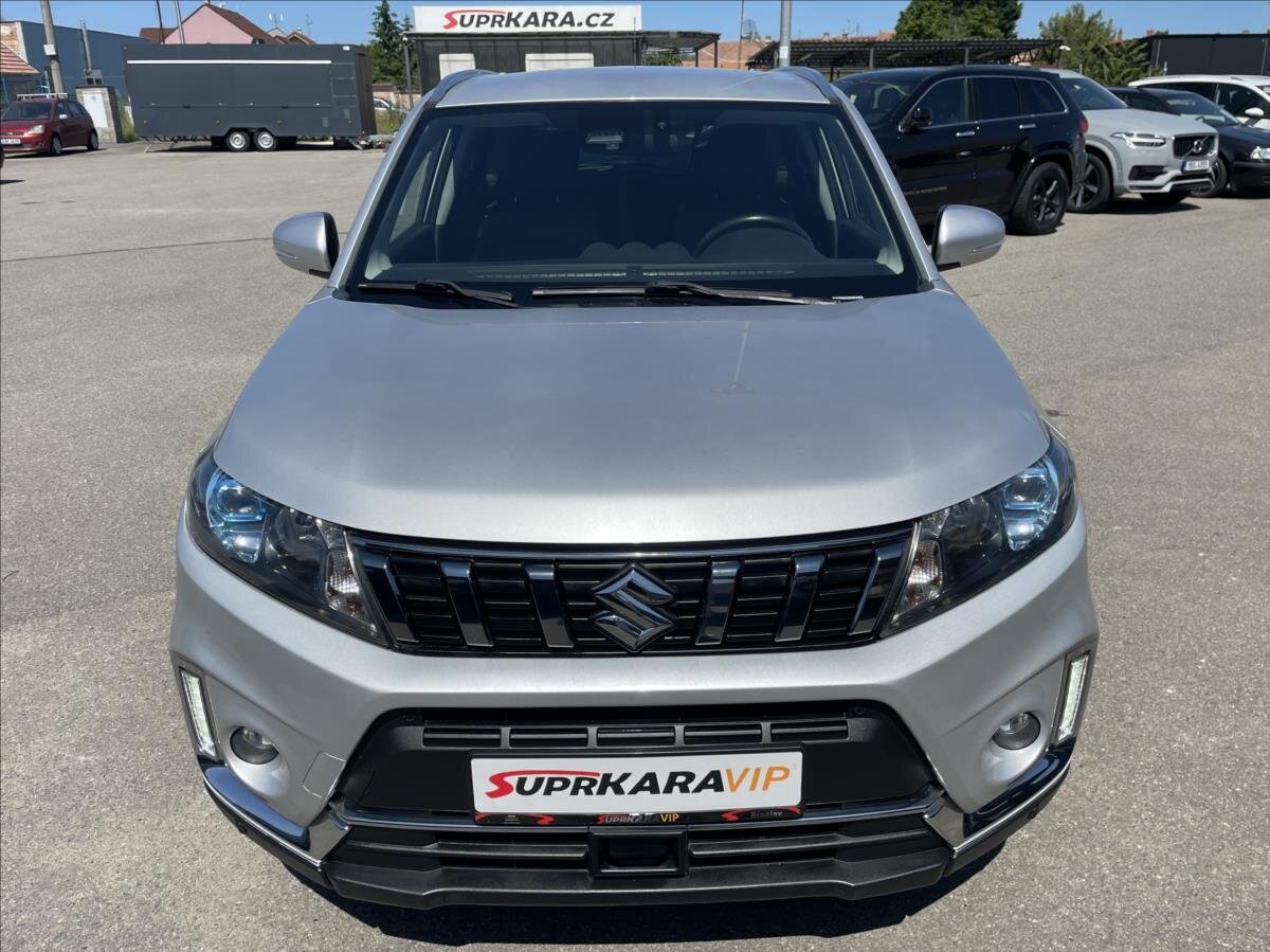 Suzuki Vitara SUV / Terénní 1,4 l 103 kw