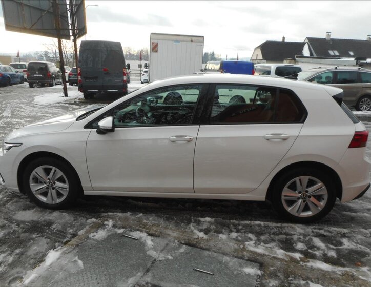 Volkswagen Golf Hatchback 1,5 l 96 kw