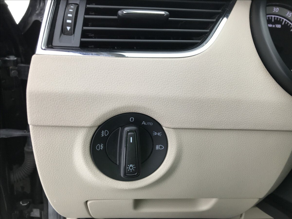 Škoda Octavia Kombi 2,0 l 110 kw