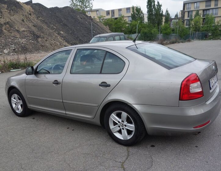 Škoda Octavia 12