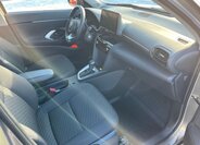 Toyota Yaris Cross 17