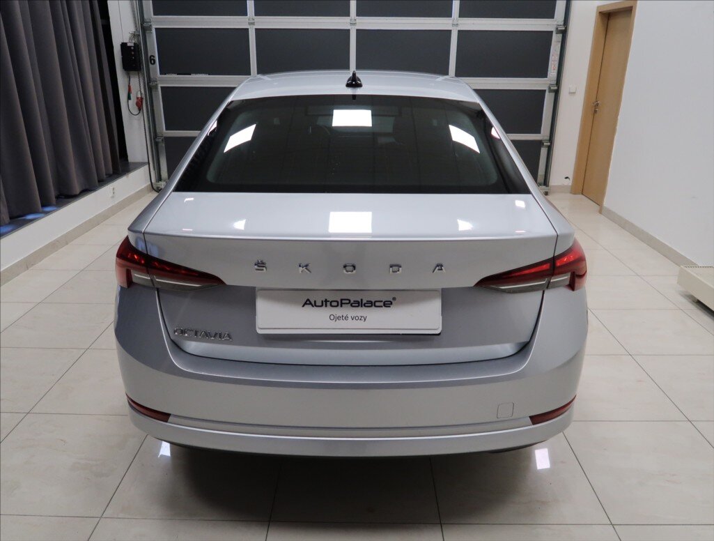 Škoda Octavia Liftback 2,0 l 85 kw