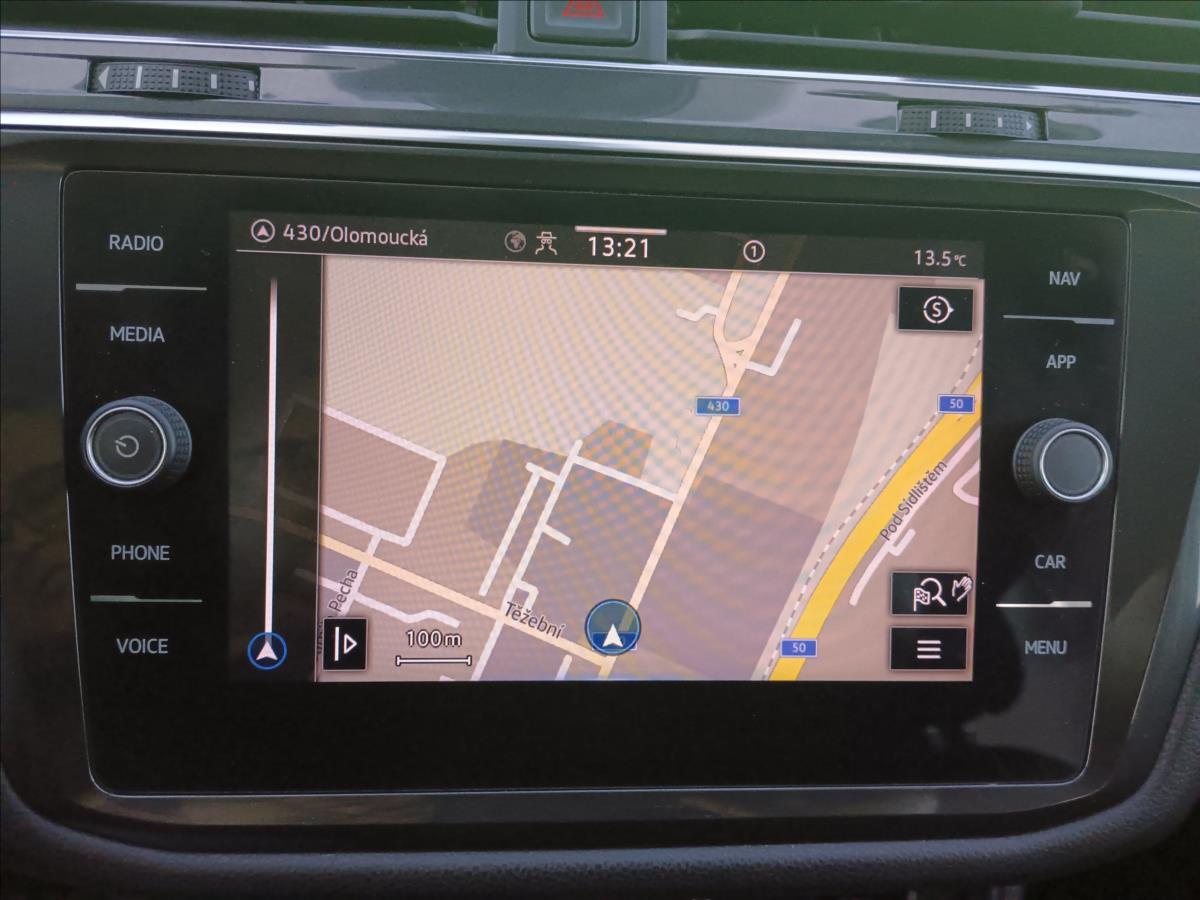 Volkswagen Tiguan SUV 2,0 l 110 kw