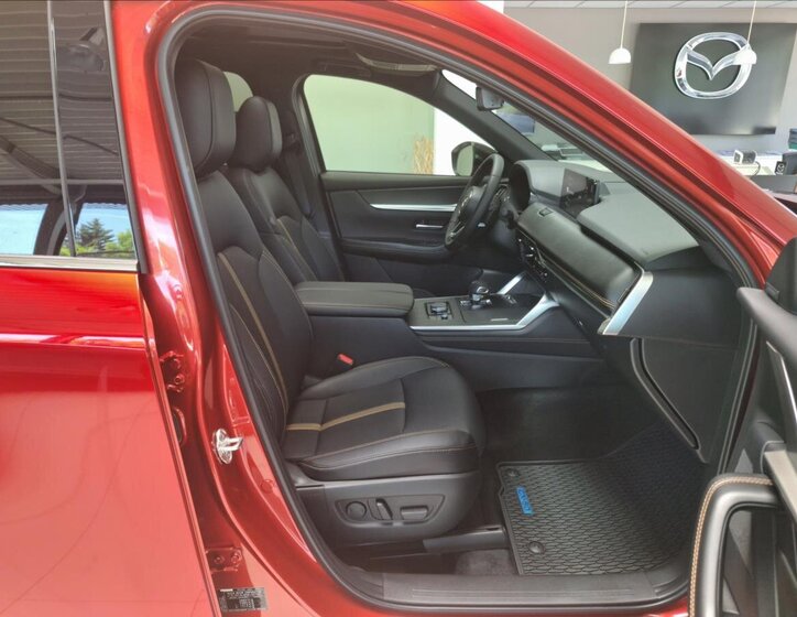Mazda CX-80 SUV / Terénní 2,5 l 241 kw
