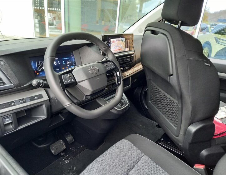 Toyota ProAce Verso MPV 2,0 l 130 kw