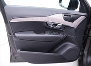 Volvo XC90 49