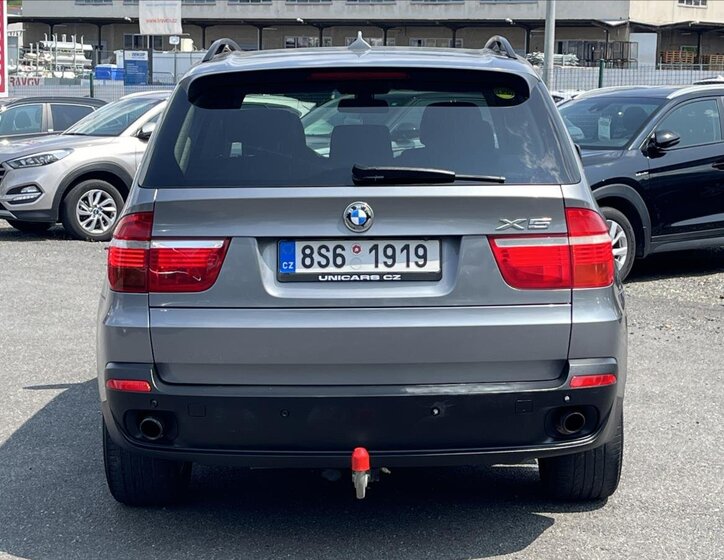 BMW X5 SUV 3,0 l 200 kw