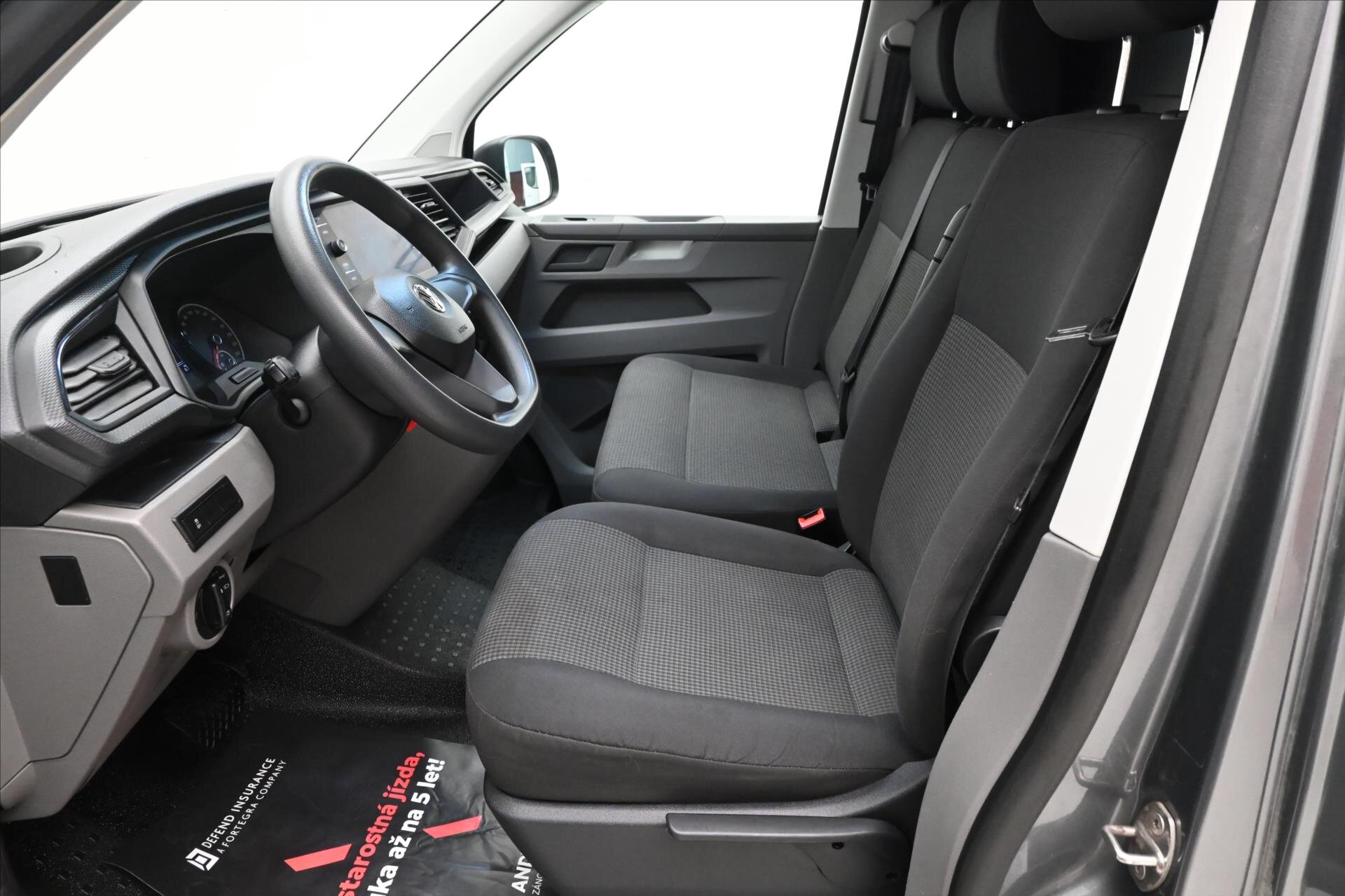 Volkswagen Transporter Skříň 2,0 l 110 kw