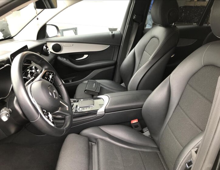 Mercedes-Benz GLC SUV / Terénní 2,0 l 143 kw