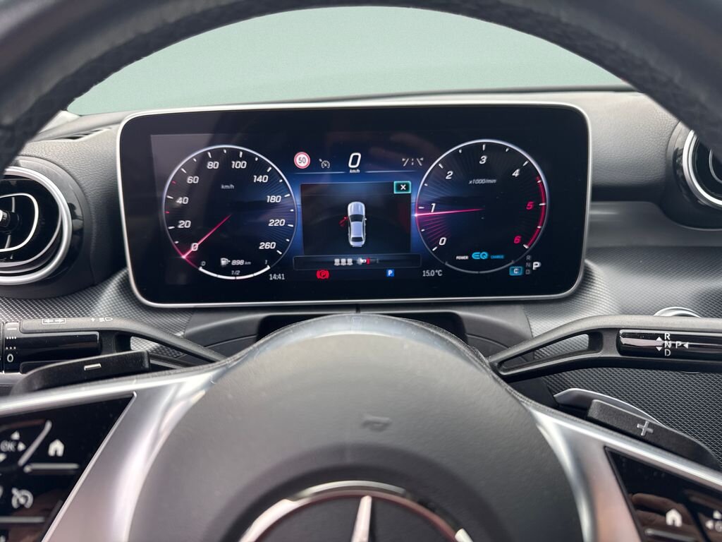 Mercedes-Benz Třídy C Sedan / Limuzína 2,0 l 147 kw