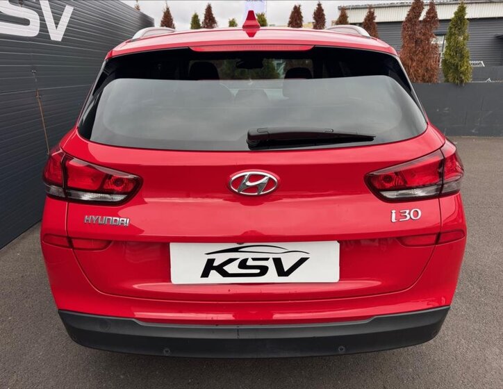 Hyundai i30 Kombi 1,4 l 103 kw