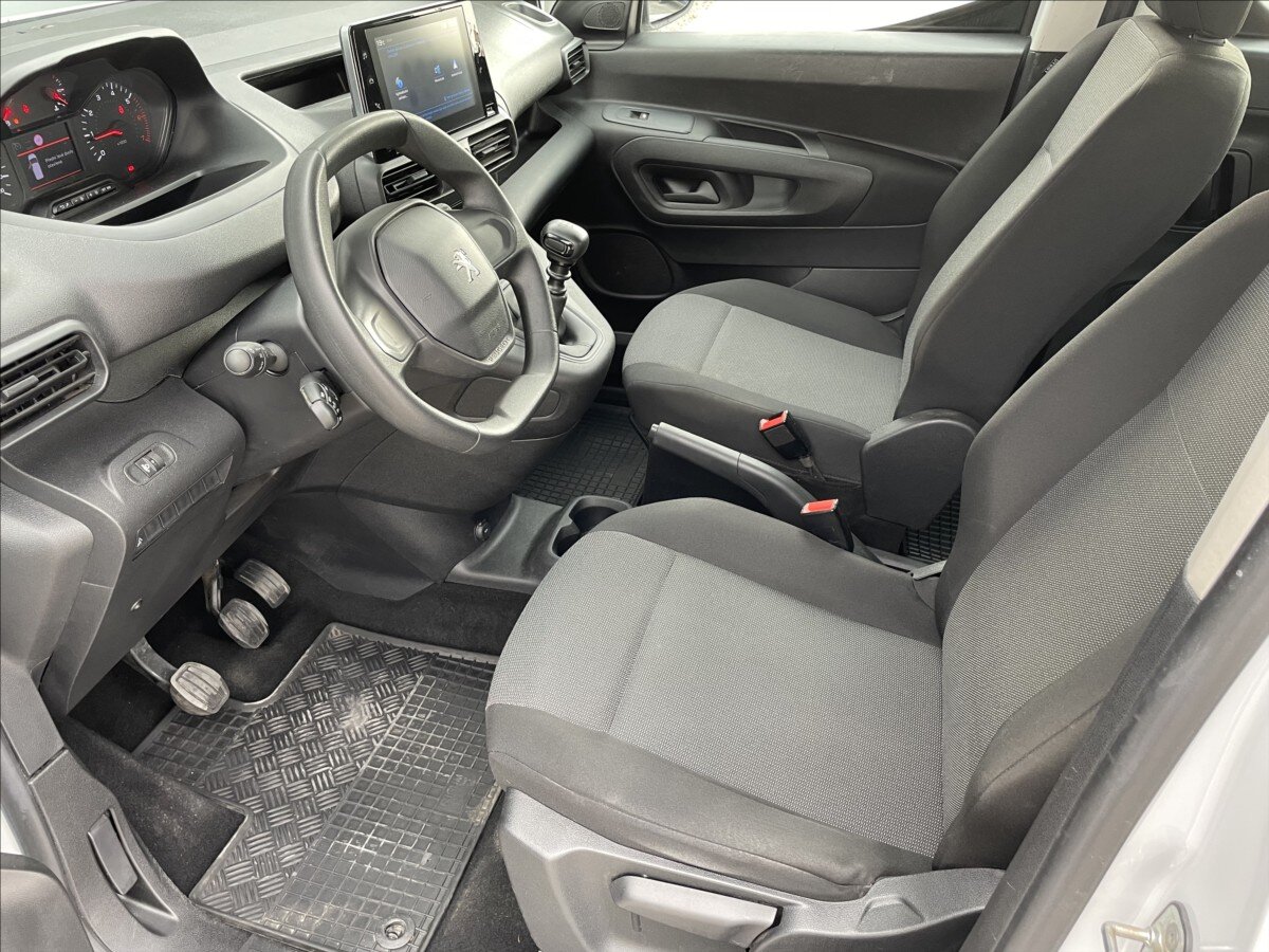 Peugeot Rifter Sedan / Limuzína 1,5 l 75 kw