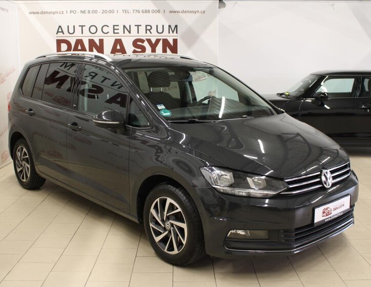 Volkswagen Touran SUV / Terénní 1,2 l 81 kw