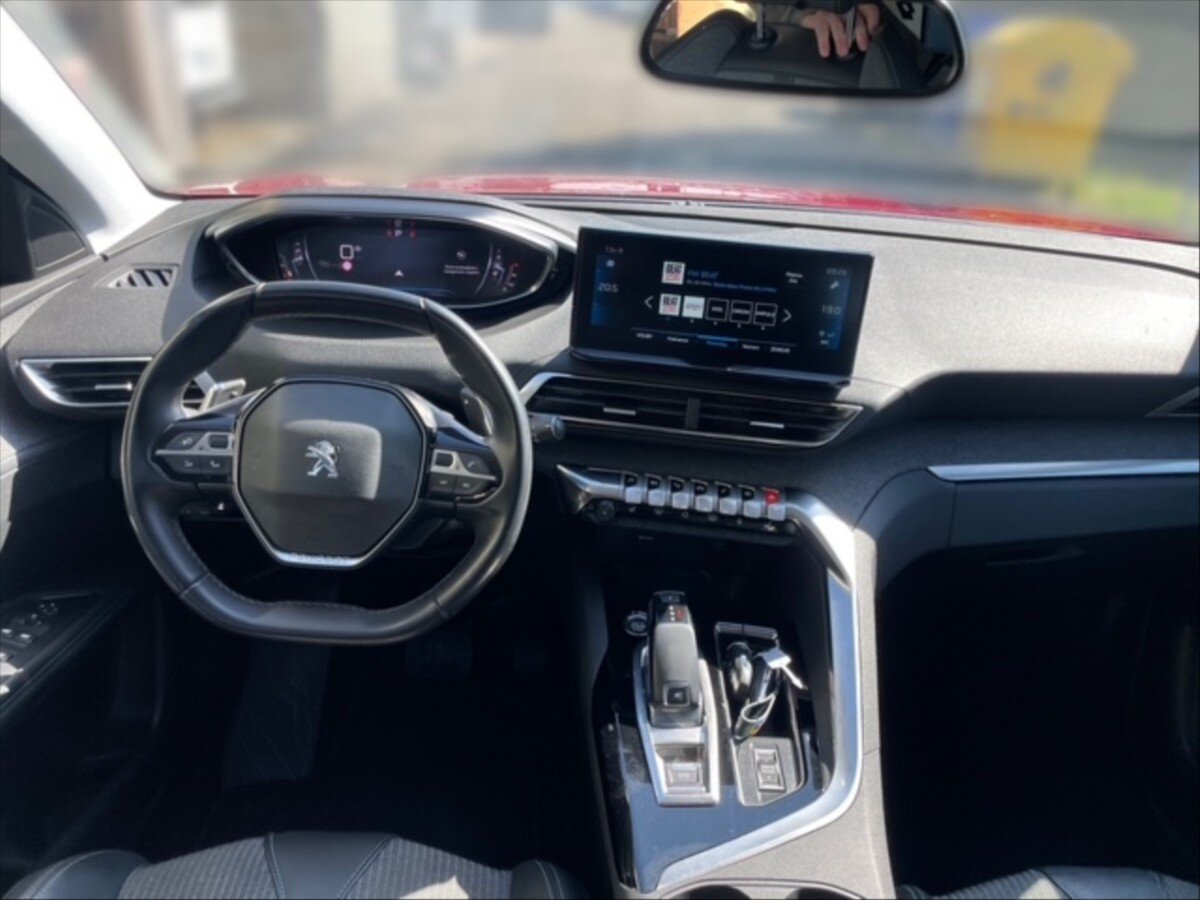 Peugeot 3008 SUV / Terénní 1,5 l 96 kw
