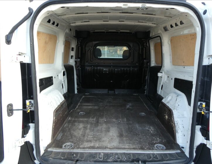 Fiat Dobló cargo Pick-up 1,4 l 88 kw