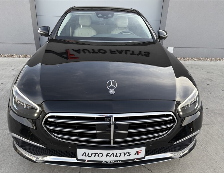 Mercedes-Benz Třídy E 4