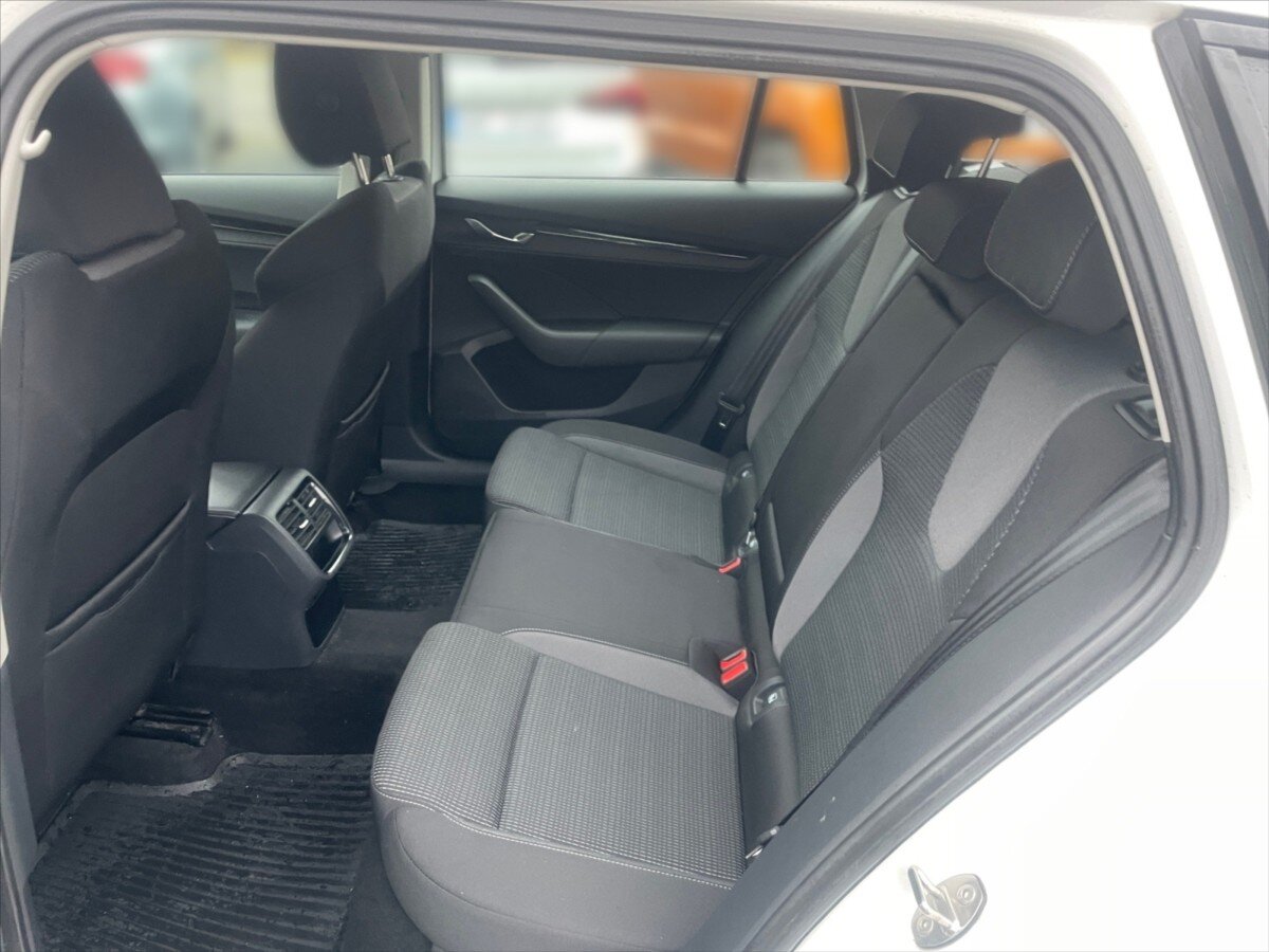 Škoda Octavia Kombi 2,0 l 85 kw