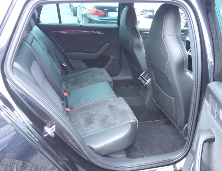 Škoda Superb Kombi 2,0 l 140 kw