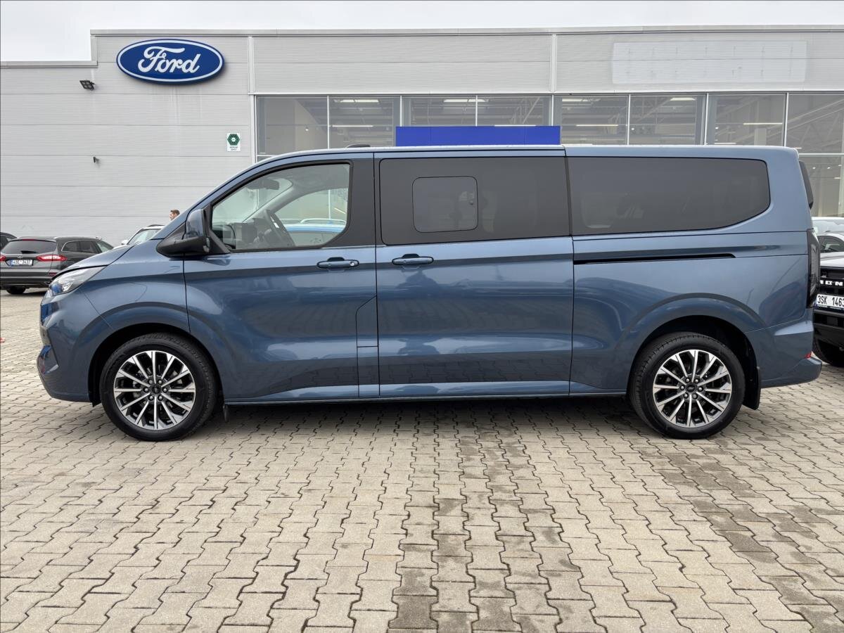 Ford Tourneo Custom