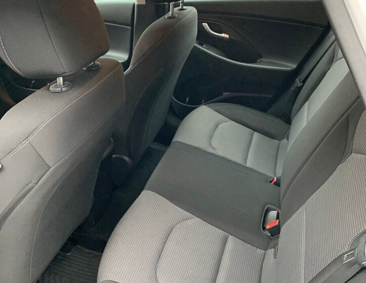 Hyundai i30 Kombi 998,0 88 kw