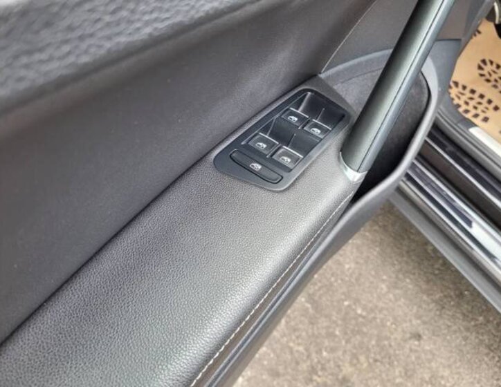 Volkswagen Golf Hatchback 2,0 l 135 kw