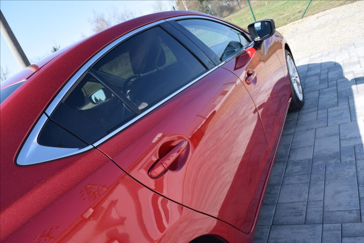 Mazda 6 Sedan / Limuzína 2,5 l 141 kw