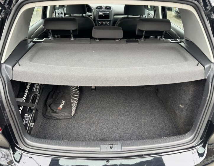 Volkswagen Golf Hatchback 1,6 l 77 kw