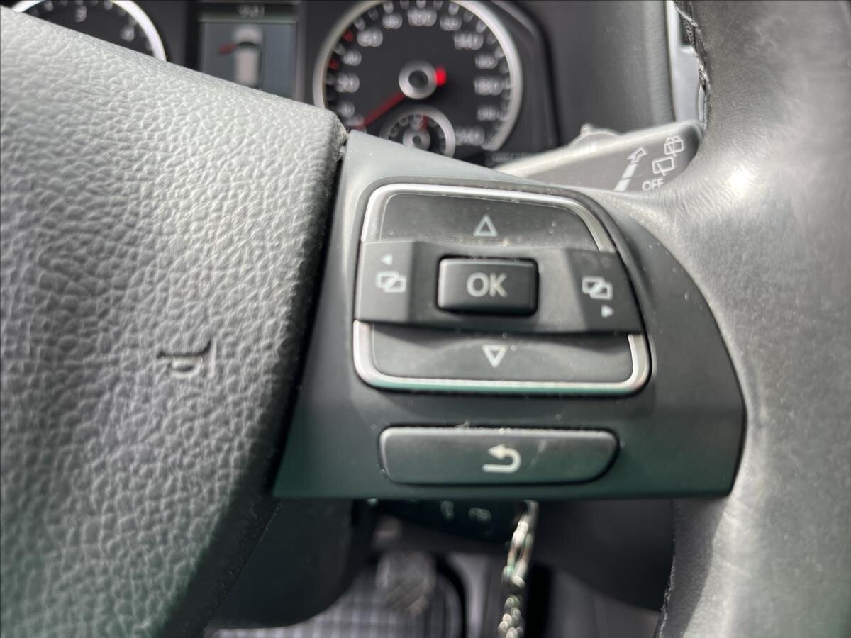 Volkswagen Tiguan SUV 2,0 l 103 kw