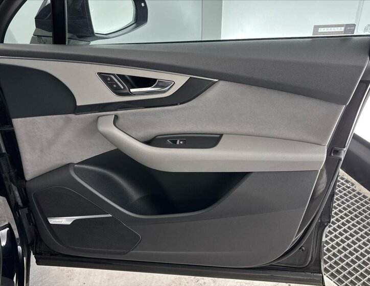 Audi Q7 SUV / Terénní 3,0 l 200 kw