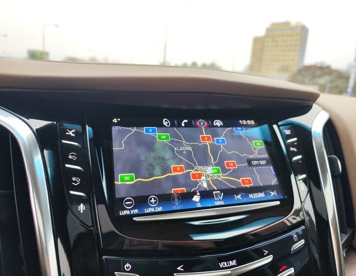 Cadillac Escalade 22