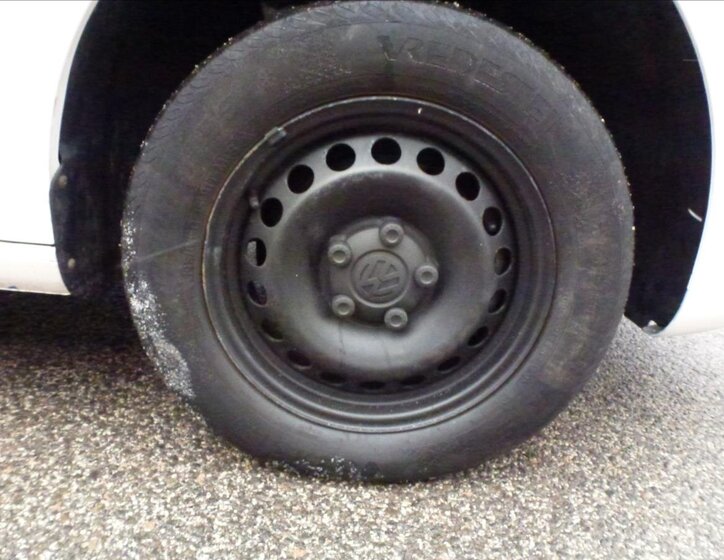 Volkswagen Caddy Skříň 1,6 l 55 kw