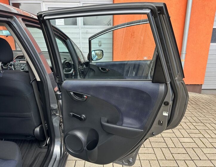 Honda Jazz Hatchback 1,2 l 66 kw