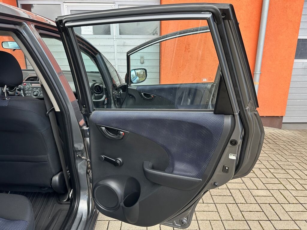 Honda Jazz Hatchback 1,2 l 66 kw