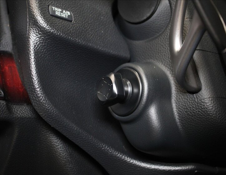 Infiniti G37 Kabriolet 3,7 l 235 kw